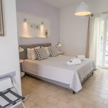 Cyclades Ξενοδοχείο 2*